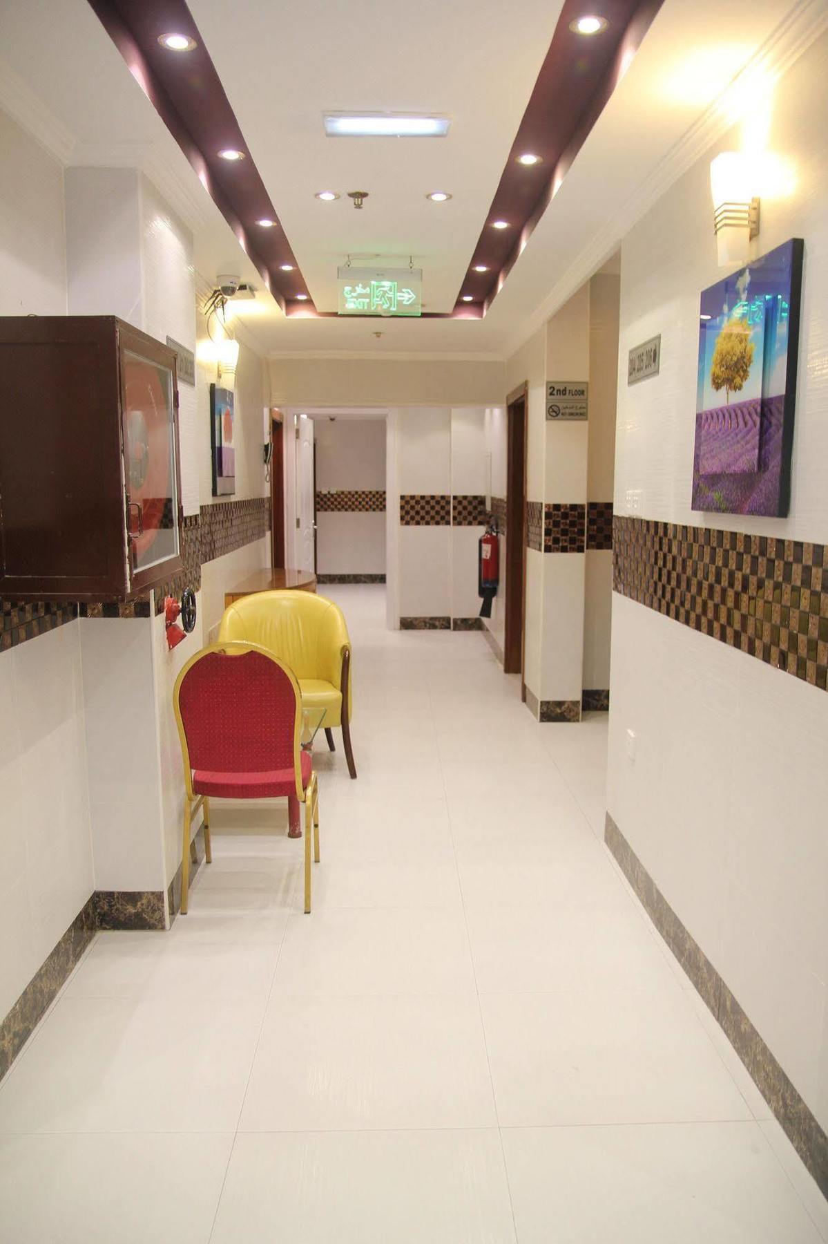 Al Sabkha Hotel ドバイ エクステリア 写真